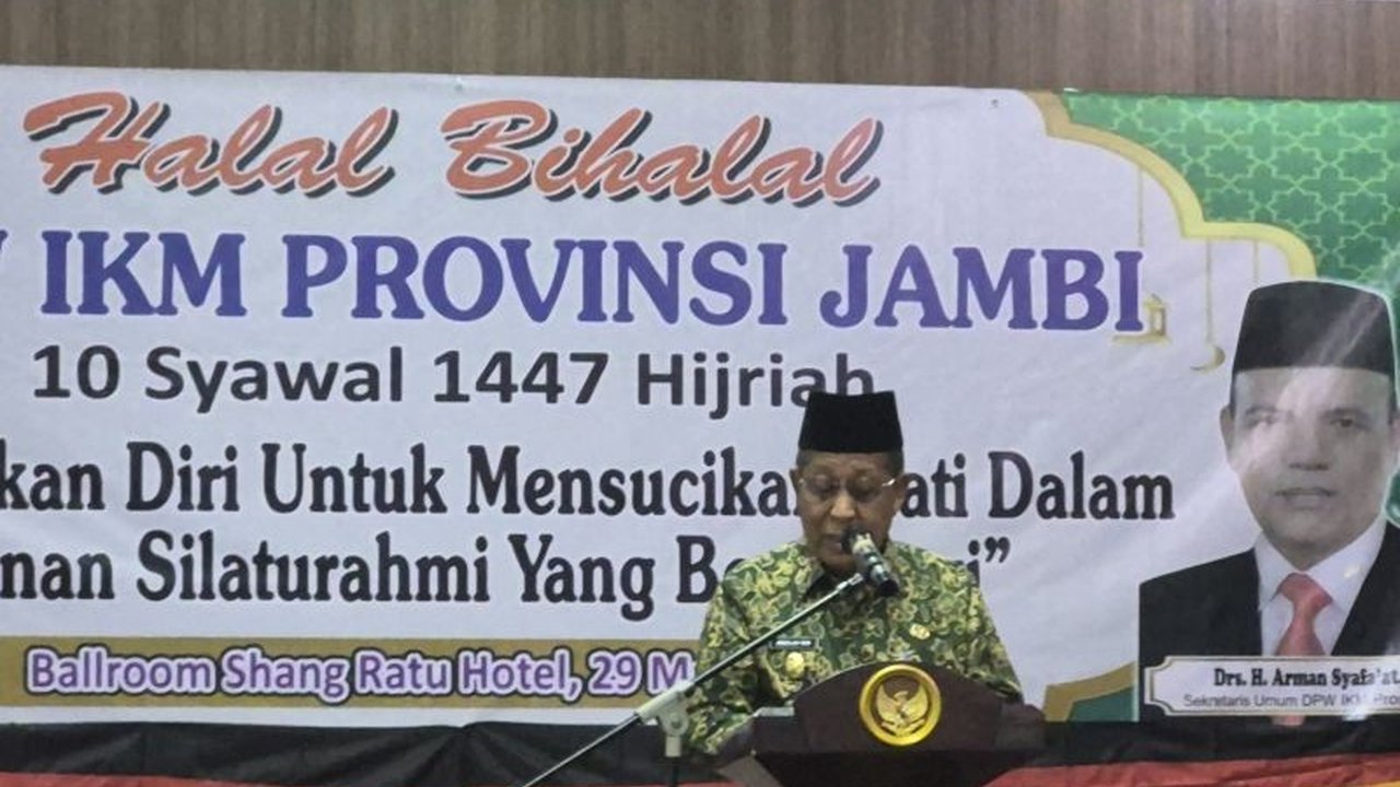 Wakil Gubernur Jambi Abdullah Sani mengajak Ikatan Keluarga Minang (IKM) untuk memperkuat sinergi IKM Jambi dalam mendukung program pembangunan daerah. Simak peran strategis IKM di Jambi.