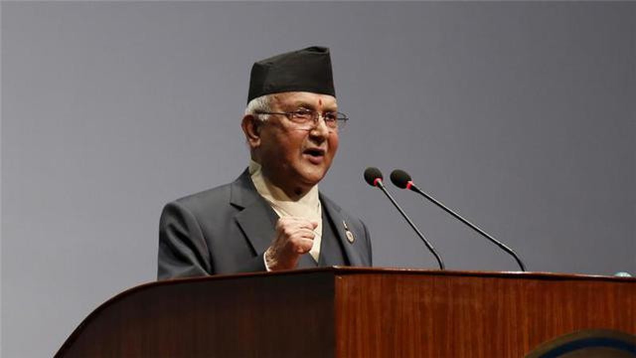 Khadga Prasad Sharma Oli menyatakan mundur sebagai PM Nepal (Al Jazeera)