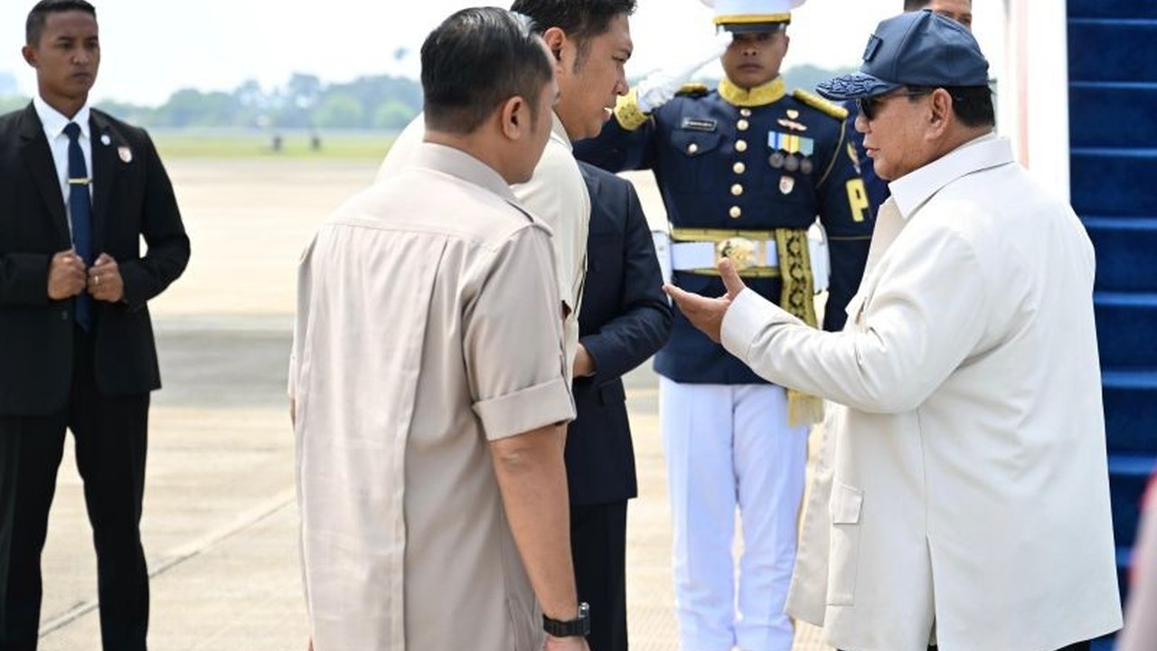 Presiden Prabowo Subianto bertolak ke Jepang untuk memperkuat Kunjungan Prabowo ke Jepang dan hubungan bilateral, bertemu Kaisar Naruhito dan PM Sanae Takaichi, serta membahas kerja sama di berbagai sektor strategis.