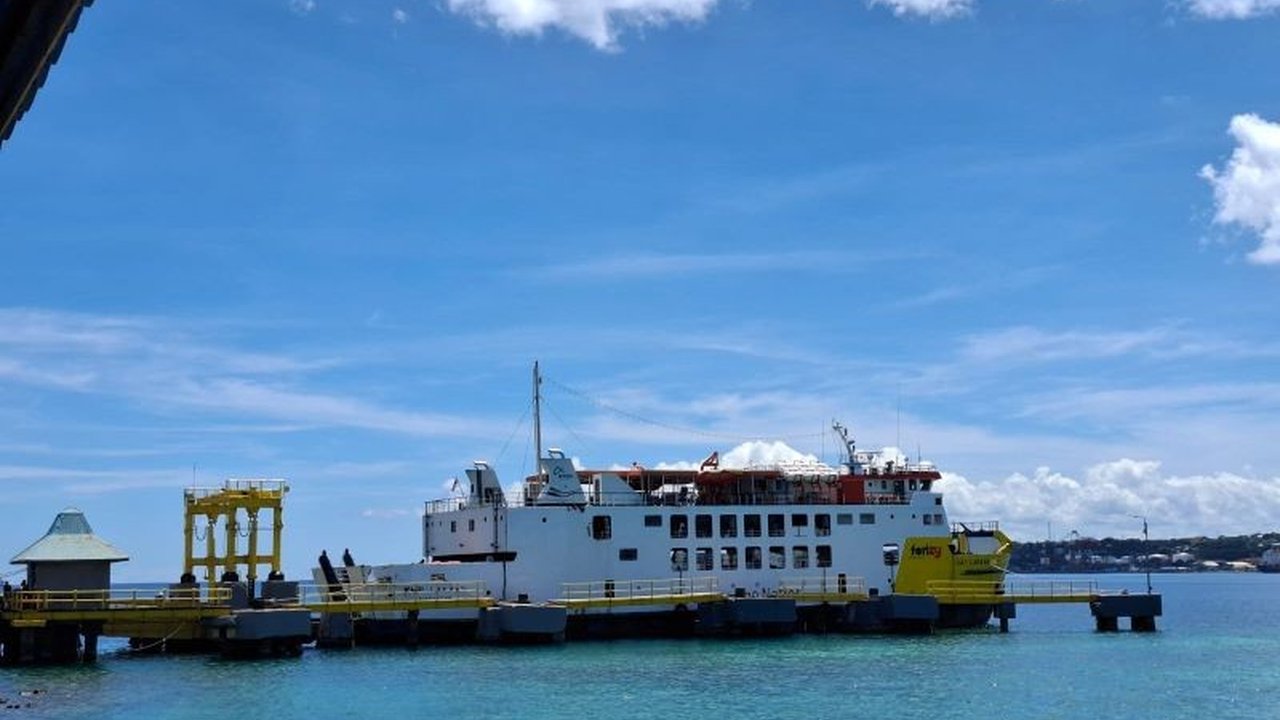 Pemerintah Provinsi NTT memfasilitasi feri gratis bagi masyarakat yang ingin mengikuti prosesi Semana Santa Larantuka, memperlancar mobilitas umat sekaligus mendorong wisata rohani nasional.