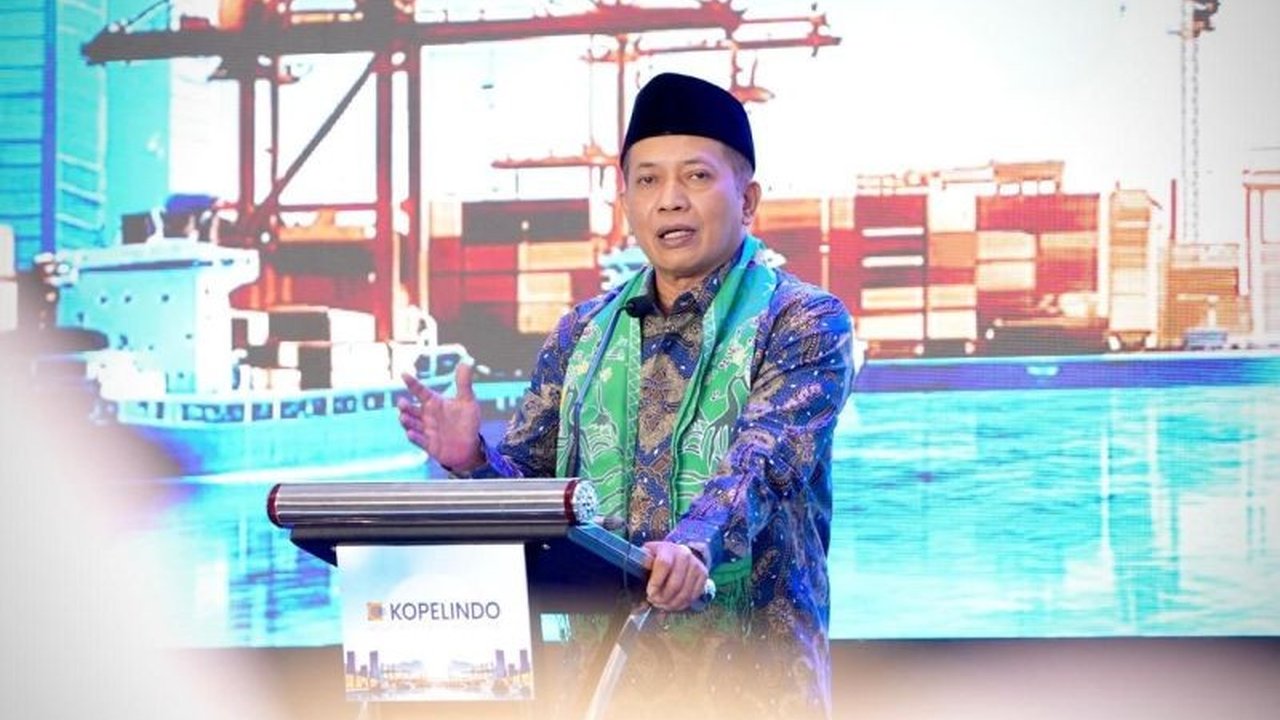 Pemerintah Indonesia terus mengakselerasi pembangunan fasilitas Koperasi Desa Merah Putih (KDMP) di seluruh pelosok negeri, dengan 2.500 unit telah selesai. Program ini bertujuan memberdayakan ekonomi desa dan meningkatkan kesejahteraan masyarakat.