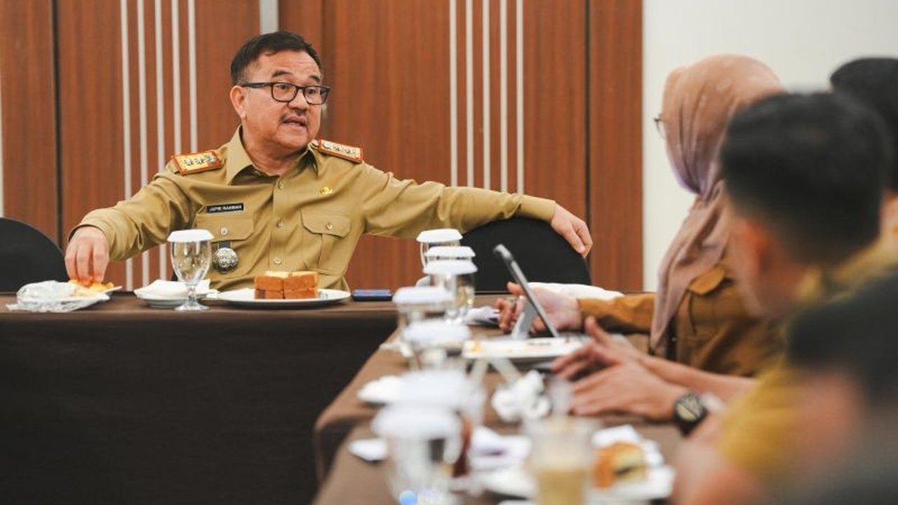 Pemerintah Provinsi Sulawesi Selatan secara serius memperketat pengawasan perizinan usaha pariwisata untuk memastikan kepatuhan hukum serta menjaga kualitas investasi di daerah. Langkah ini diharapkan menciptakan iklim investasi yang sehat dan berkelanjut