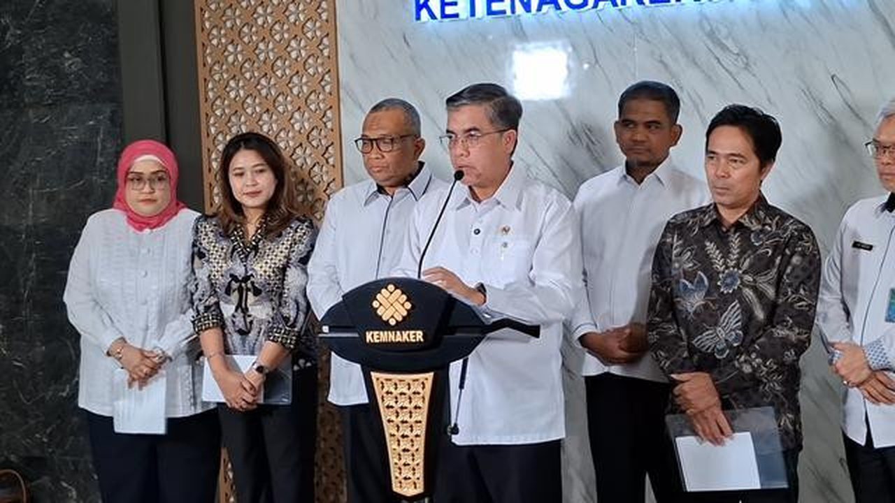 Menteri Ketenagakerjaan Yassierli saat Konferensi Pers di Kantor Kemnaker, Jakarta, Rabu (1/4/2026). (Foto: Liputan6.com/Arief RH)