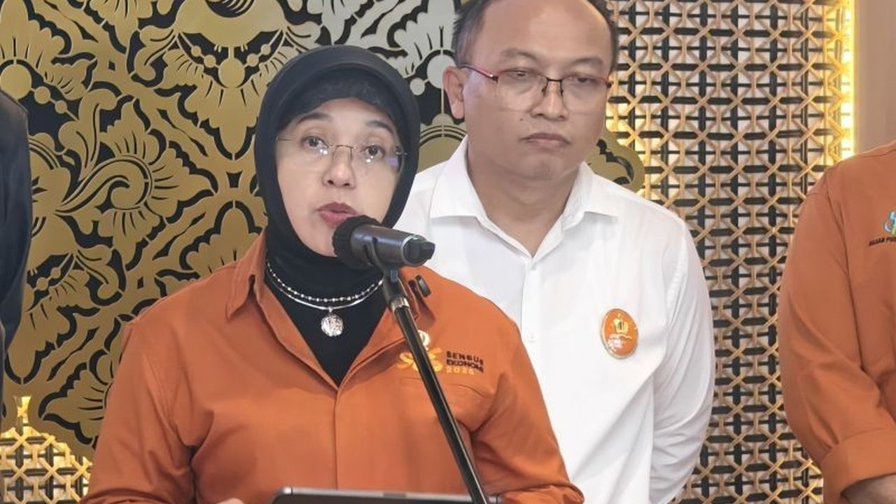 Badan Pusat Statistik (BPS) merilis hasil verifikasi lapangan tahap pertama Program PBI JKN BPS, menemukan 3.934 peserta dengan penyakit katastropik telah meninggal dunia, memicu penyesuaian kepesertaan.