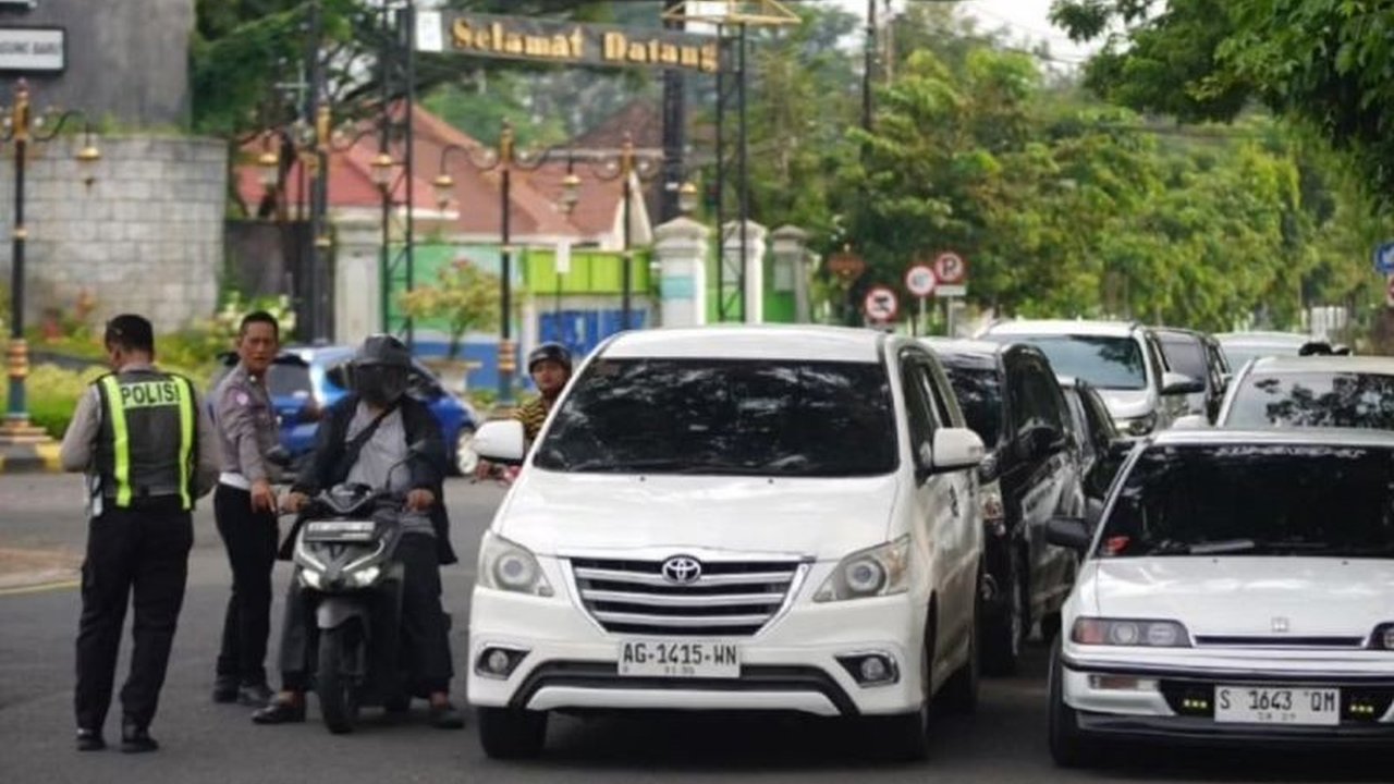 Polres Madiun Kota menindak 30 pelanggaran lalu lintas selama Operasi Ketupat Semeru 2026, dengan mayoritas Pelanggaran Lalu Lintas Lebaran Madiun dilakukan bus yang melintasi jalur terlarang.