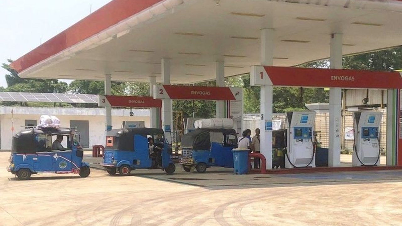 PT PGN menegaskan kendaraan CNG sebagai solusi energi bersih dan efisien, terbukti sukses saat arus mudik Lebaran 2026. Simak bagaimana kendaraan CNG menjawab tantangan mobilitas modern yang ramah lingkungan.