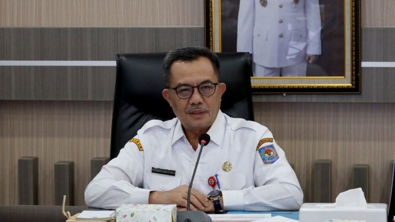 Badan Strategi Kebijakan Dalam Negeri (BSKDN) Kemendagri mendesak pemerintah daerah untuk lebih responsif dalam Penanganan Pengangguran yang dinamis, mengingat tantangan ekonomi global dan teknologi.