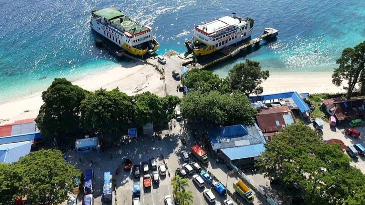 PT ASDP Indonesia Ferry berkomitmen memastikan Penyeberangan Hunimua-Waipirit 24 Jam penuh selama libur Paskah 2026, demi kelancaran mobilitas warga di Maluku.
