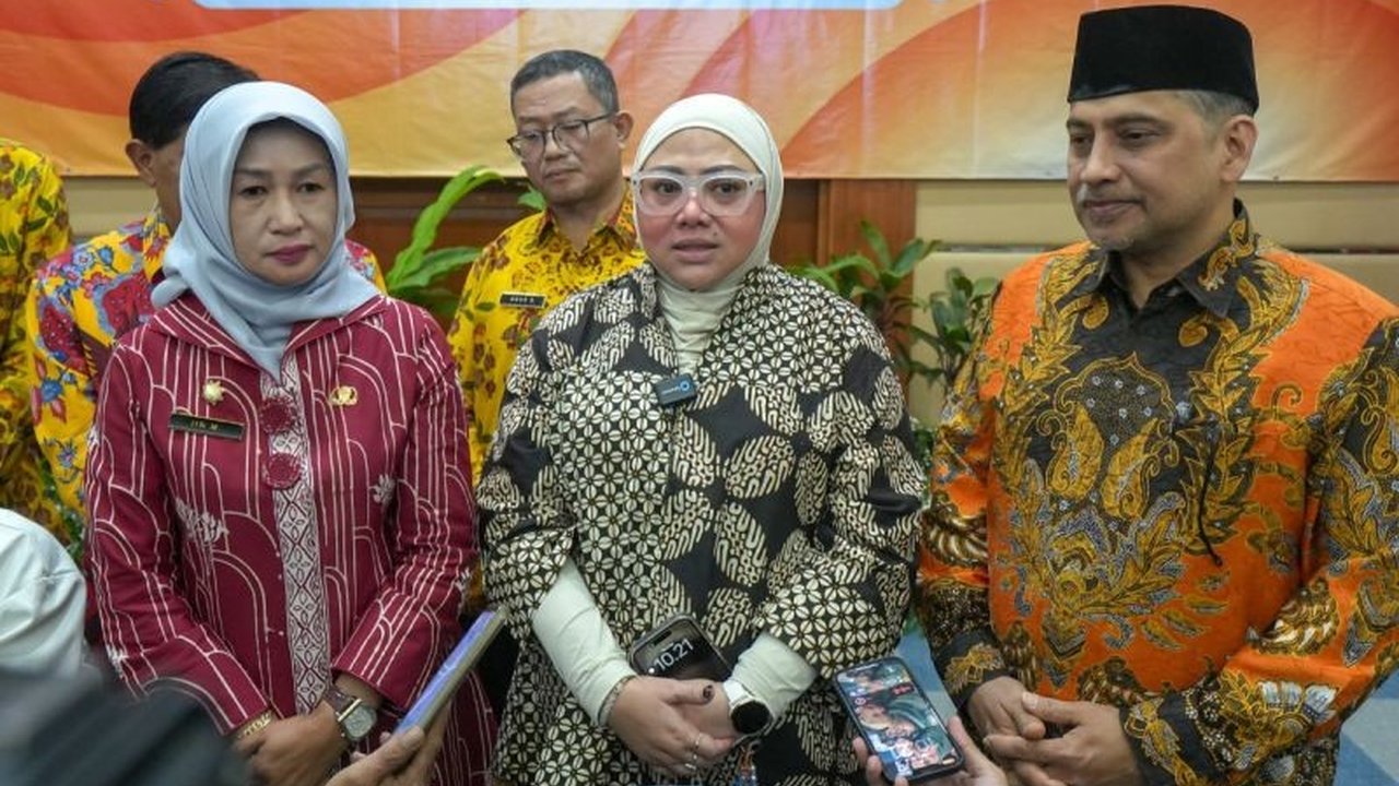 Wakil Ketua DPRD DKI Jakarta Rany Mauliani mendorong optimalisasi Pemanfaatan Aset DKI Jakarta guna mendukung pembangunan infrastruktur lingkungan, khususnya dalam penanganan banjir dan sampah di Jakarta Barat, demi keberlanjutan kota.