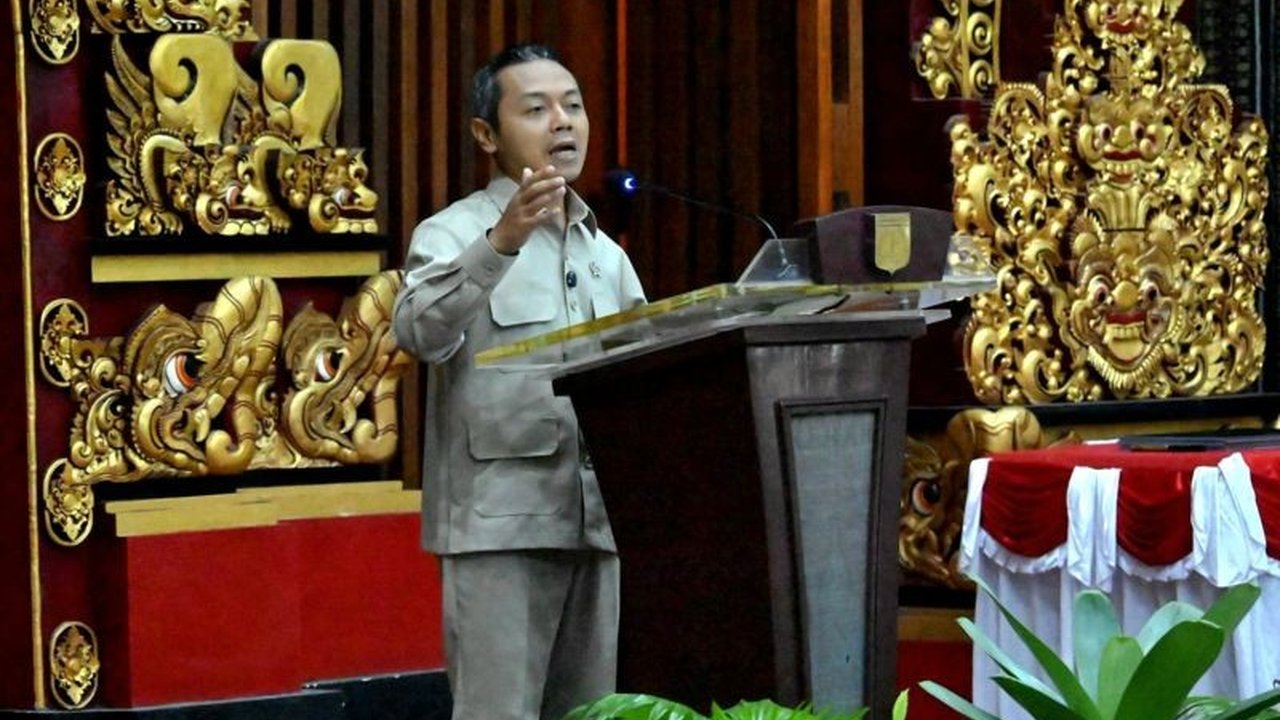 Kementerian Pendidikan Dasar dan Menengah (Kemendikdasmen) telah menuntaskan revitalisasi 19 sekolah di Karangasem, Bali, sebagai bagian dari upaya peningkatan kualitas pendidikan nasional. Program revitalisasi sekolah Karangasem ini akan terus berlanjut.