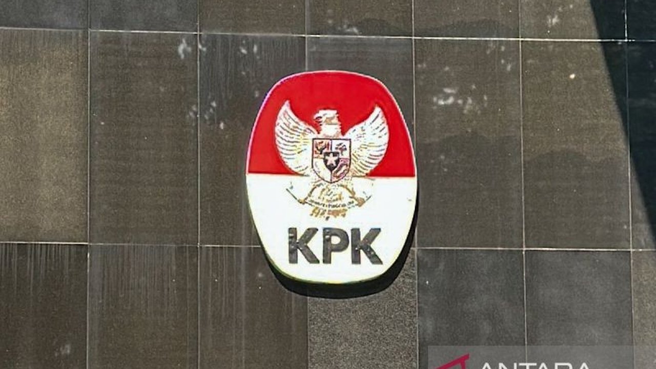 Komisi Pemberantasan Korupsi (KPK) mengumumkan capaian signifikan pelaporan LHKPN KPK 2025, mencapai 96,24 persen, menandakan peningkatan transparansi dan kepatuhan. Simak detailnya!