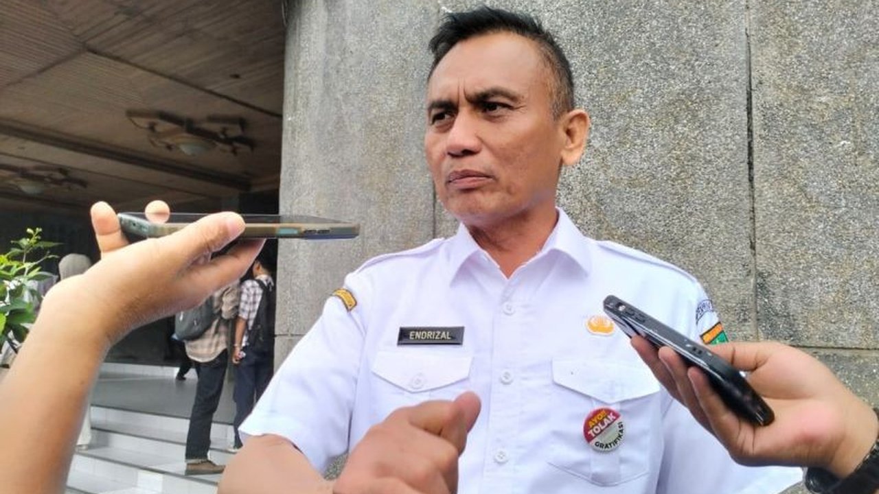 Pemerintah Provinsi Sumatera Barat dan pemerintah pusat sedang aktif mencari format pendanaan yang ideal untuk Permodalan Kopdes Merah Putih, setelah skema pinjaman awal ditolak karena dinilai merugikan nagari.