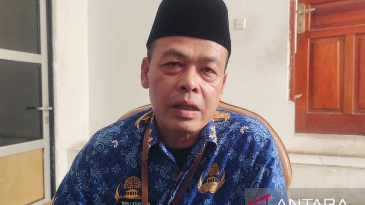 Dinas Pendidikan Pemuda dan Olahraga Kabupaten Cianjur fokus pada Perbaikan Sekolah Rusak Cianjur, menargetkan peningkatan 20 persen perbaikan pada 2026 demi mencapai nol sekolah rusak di tahun 2029.