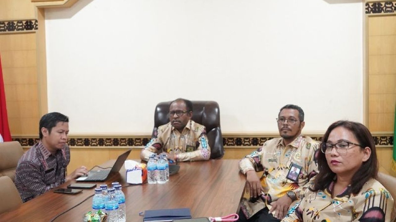 Kantor Wilayah Kementerian Agama (Kemenag) Provinsi Papua mengambil langkah strategis dengan mengintegrasikan upaya pencegahan pornografi dalam pendidikan keagamaan dan masyarakat, membangun lingkungan sehat untuk menyongsong Indonesia Emas 2045.