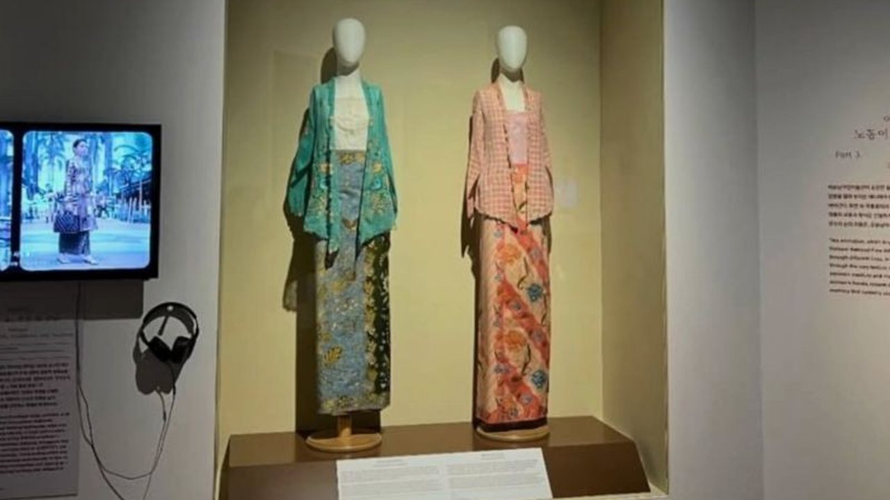 Museum Tekstil Jakarta turut serta dalam pameran di Korea Selatan, menampilkan tujuh koleksi wastra unggulan untuk memperkenalkan kekayaan budaya Indonesia ke kancah internasional dan mendukung pelestarian wastra nusantara.