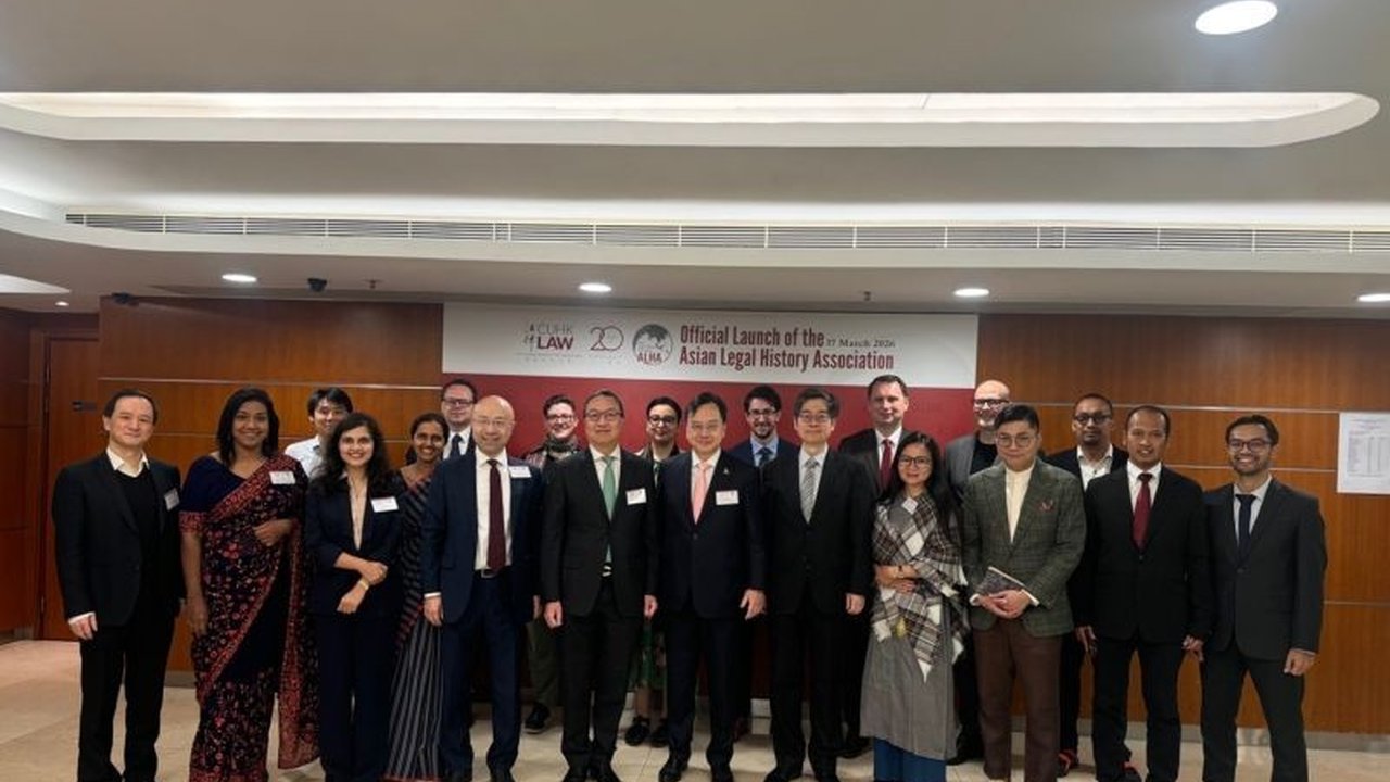 Fakultas Hukum Universitas Indonesia (FHUI) memperkuat posisinya di kancah global dengan menjadi salah satu pendiri Asian Legal History Association, membuka peluang akademik bagi sivitasnya.