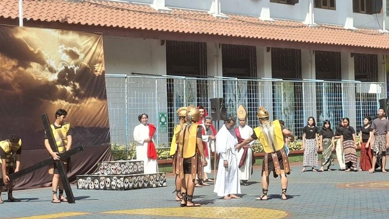 Visualisasi Jalan Salib di Cililitan bukan sekadar perayaan iman, namun juga ajakan mendalam untuk pertobatan ekologis, selaras dengan Ardas 2026 dan semangat Paskah.