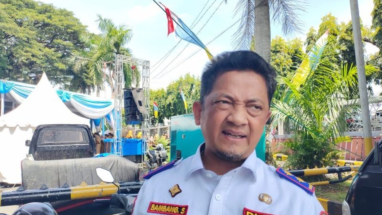 Dinas Perhubungan Provinsi Lampung menekankan pentingnya evaluasi mudik 2026, khususnya dalam mengantisipasi jadwal libur pekerja pabrik, demi kelancaran Angkutan Lebaran 2027. Simak strategi yang disiapkan untuk mengatasi kepadatan di Pelabuhan Bakauheni