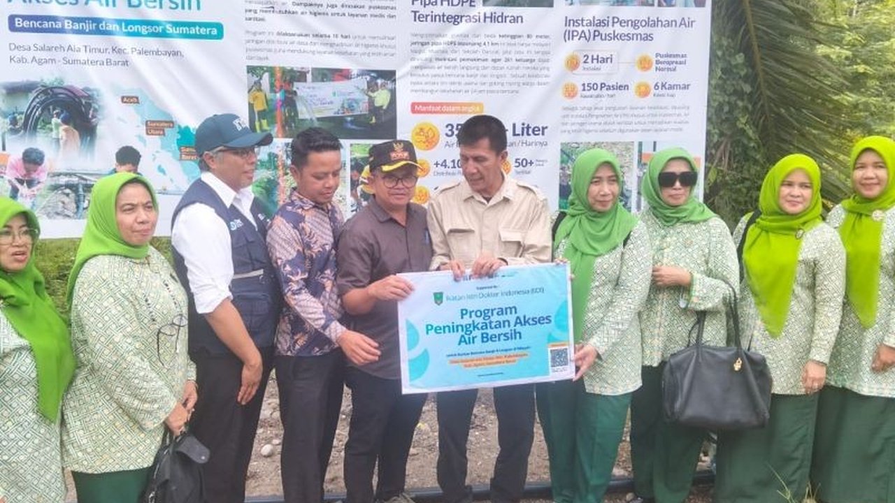 Institut Teknologi Bandung (ITB) menyerahkan program ITB Air Bersih Agam di Nagari Salareh Aia, Kabupaten Agam, untuk mempercepat pemulihan pascabencana banjir bandang dan memastikan akses vital bagi masyarakat.