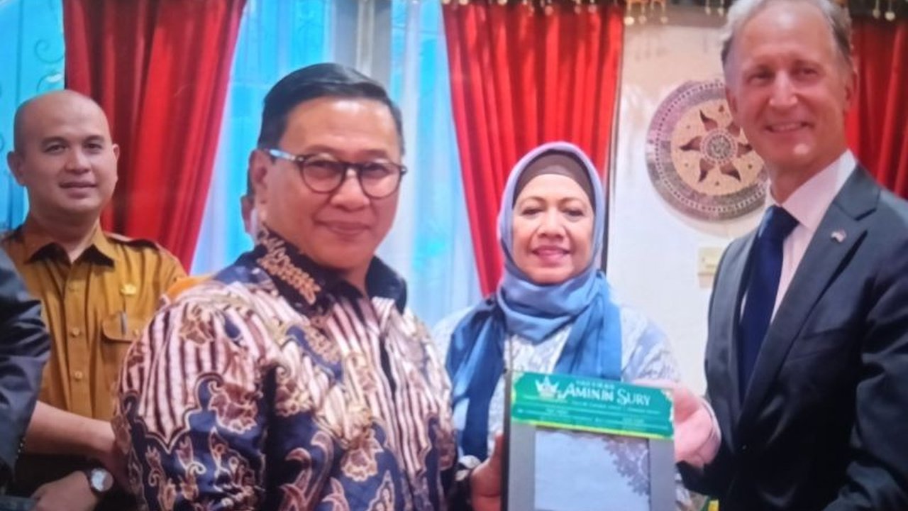 Pemerintah Kota Bukittinggi gencar memperkuat Diplomasi Internasional Bukittinggi dengan Belanda dan Jerman, mengundang keluarga Ratu Wilhelmina dalam rangka peringatan 100 tahun Jam Gadang pada 2026 mendatang.