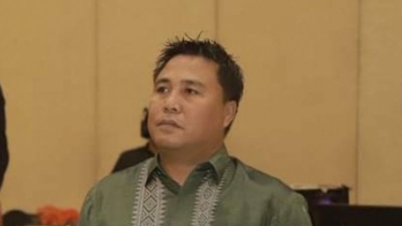 Persatuan Wartawan Indonesia (PWI) Maluku Utara mengingatkan pentingnya kepatuhan terhadap **etika jurnalis konflik** bagi wartawan yang meliput di Halmahera Tengah, demi pemberitaan yang berimbang dan tidak memicu eskalasi.