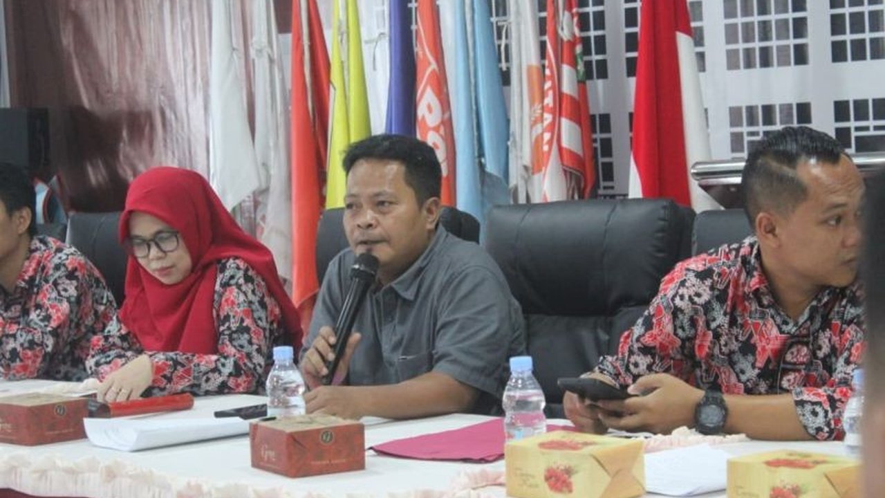 Komisi Pemilihan Umum (KPU) Provinsi Banten melaporkan **data pemilih KPU Banten** mencapai lebih dari 9,27 juta orang pada triwulan pertama tahun 2026, menunjukkan peningkatan signifikan dari periode sebelumnya. Angka ini menjadi dasar penting untuk pers