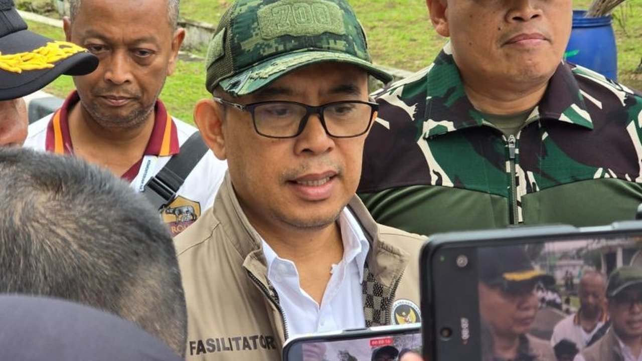 Kementerian Haji dan Konsulat Jenderal RI Jeddah bersinergi mengingatkan masyarakat untuk mewaspadai berbagai modus **haji ilegal** yang berisiko tinggi akibat ketatnya aturan Pemerintah Arab Saudi.