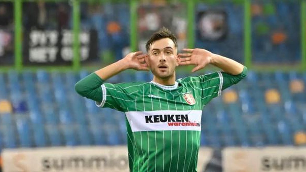 Dean Zandbergen saat bermain di FC Dordrecht. (www.fcdordrecht.nl)