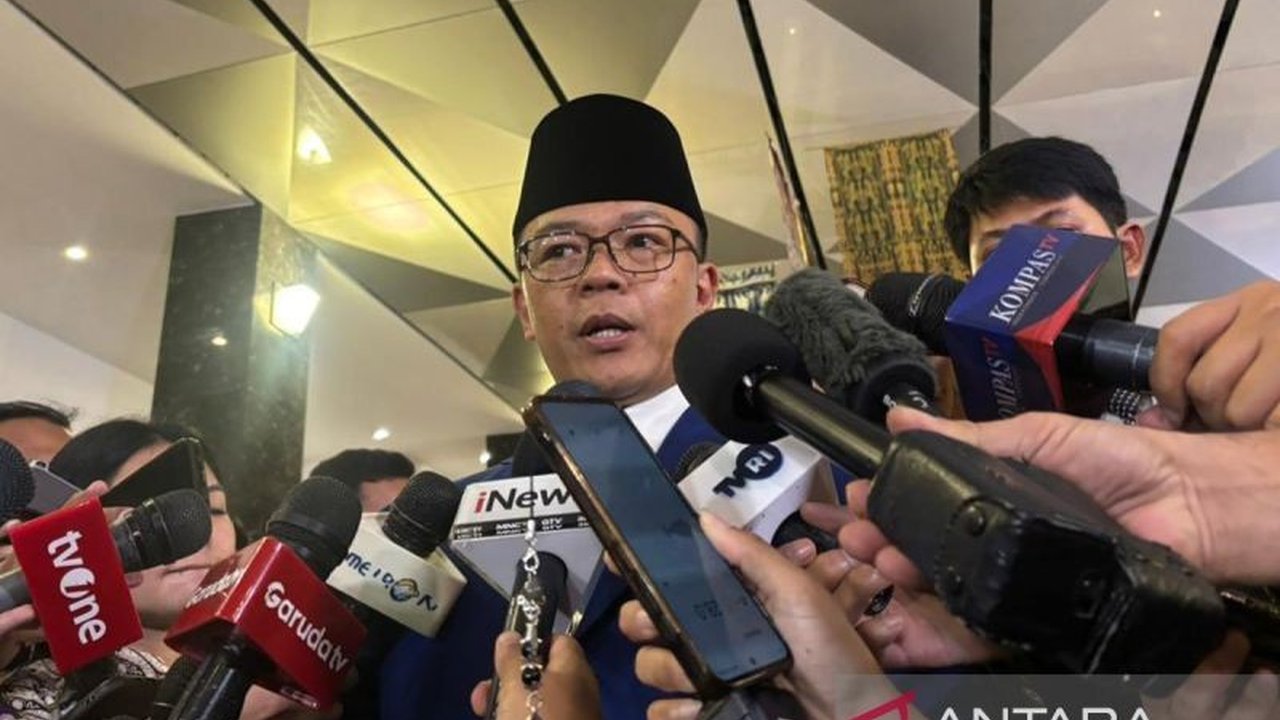 Situasi keamanan di Lebanon kembali memanas, menyebabkan tiga Prajurit TNI di Lebanon terluka dalam insiden terbaru, menambah daftar korban menjadi delapan orang. PBB tengah menelusuri insiden ini.