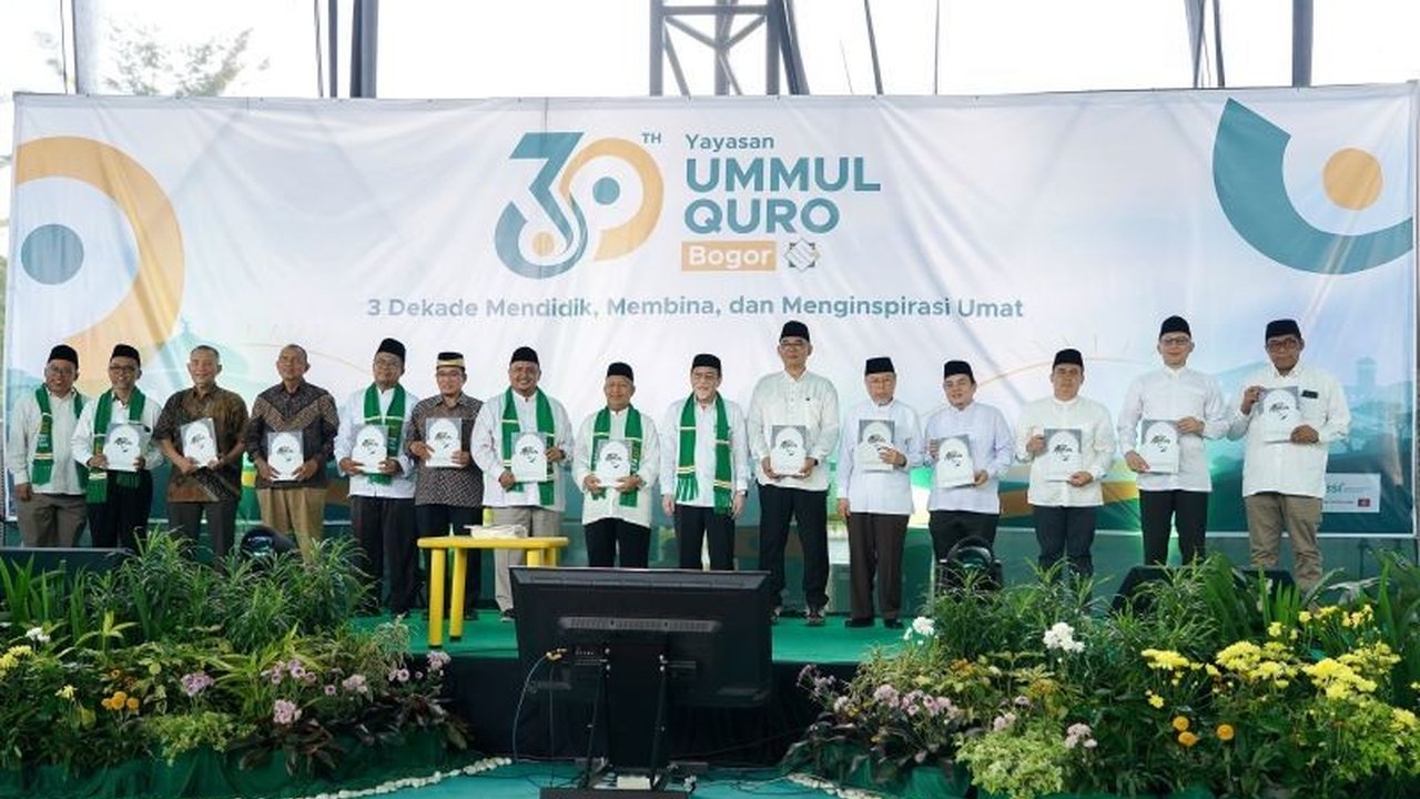 Ketua DPRD Kota Bogor Adityawarman Adil menyoroti pentingnya sinergi regulasi pendidikan untuk menciptakan kualitas pendidikan unggul, adaptif, dan berdaya saing tinggi di Kota Bogor.