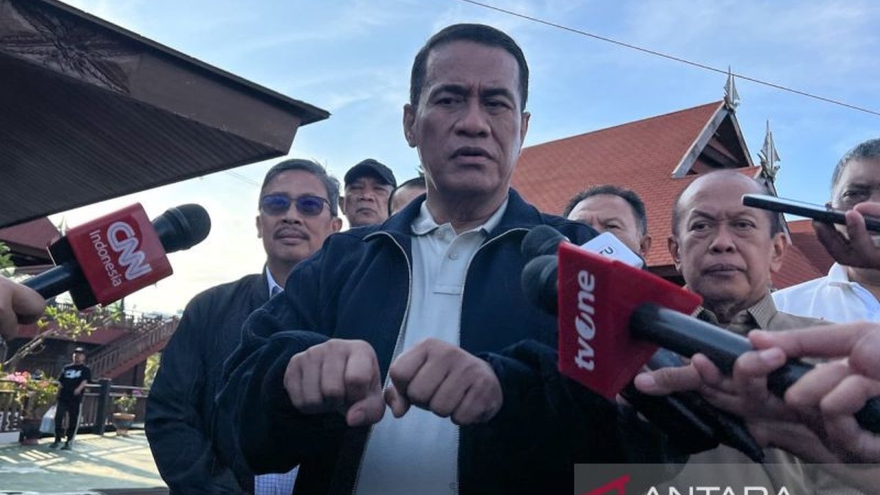 Menteri Pertanian Andi Amran Sulaiman menegaskan kebijakan WFH ASN Pertanian setiap Jumat tidak akan menghambat produktivitas sektor pertanian, bahkan saat El Nino mengancam.