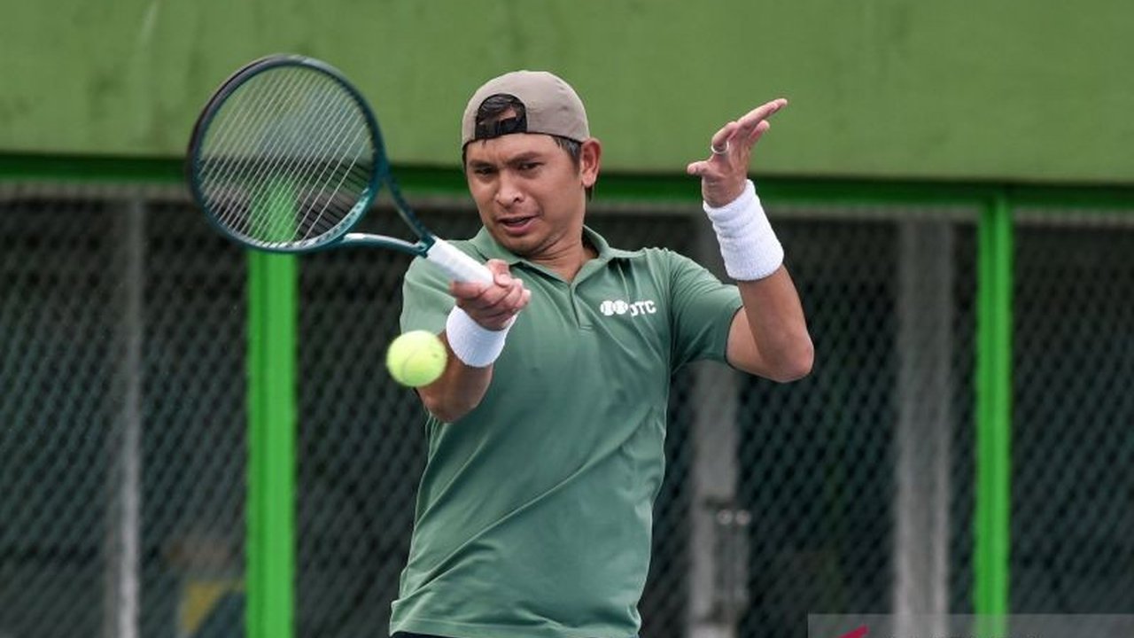 Pasangan ganda Christopher Rungkat/Justin Barki sukses mengunci kemenangan Indonesia Piala Davis atas Togo 3-0 di Jakarta, membawa Merah Putih melaju ke babak selanjutnya.