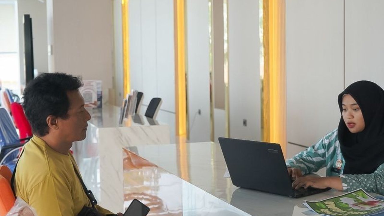 Kantor Wilayah Kementerian Hukum Maluku Utara (Kemenkum Malut) meluncurkan layanan konsultasi dan pendampingan untuk mempermudah proses pendaftaran merek, khususnya bagi UMKM, demi melindungi kekayaan intelektual mereka.