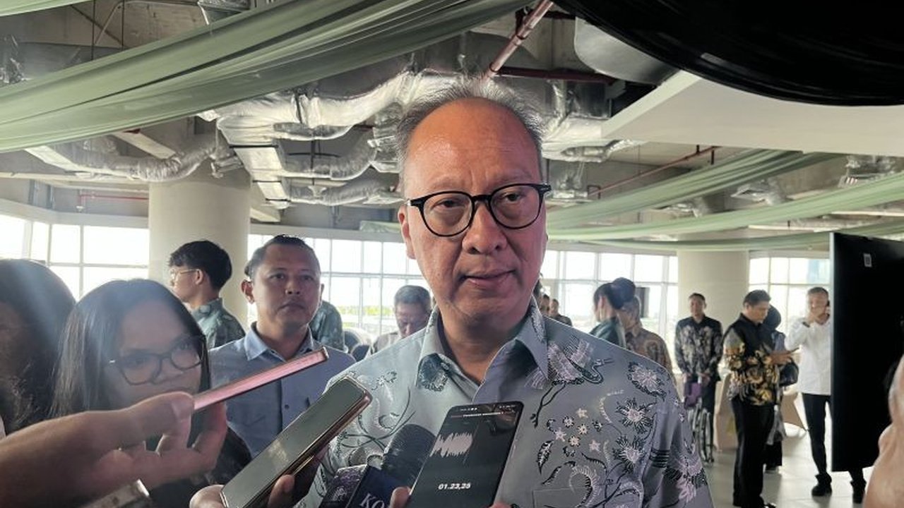 Menteri Perindustrian Agus Gumiwang Kartasasmita meyakini kesepakatan Amerika Serikat dan Iran terkait pembukaan Selat Hormuz akan menormalkan suplai plastik global, menjaga stabilitas produksi industri dalam negeri.