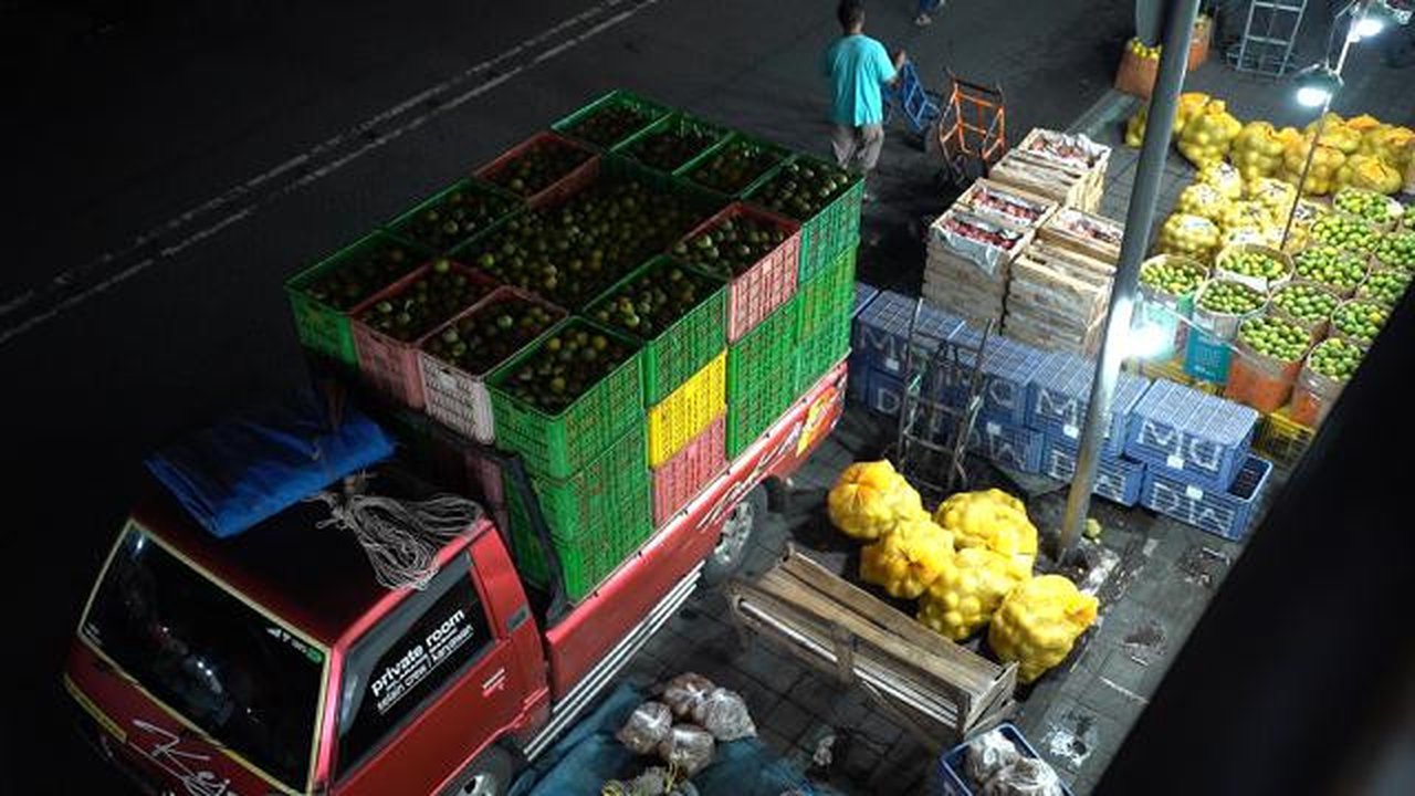 Pedagang Jeruk di Pasar Gede Solo Raup Cuan Sejak Ada MBG, Penjualan 7 Ton Sehari!