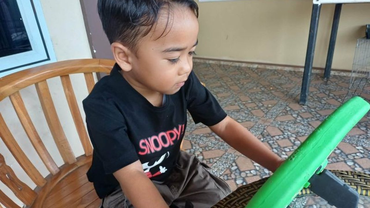 Peraturan Pemerintah Nomor 17 Tahun 2025 atau PP Tunas diharapkan mampu memberikan perlindungan efektif bagi anak-anak Indonesia dari berbagai risiko di ruang digital, memastikan masa depan mereka lebih aman.