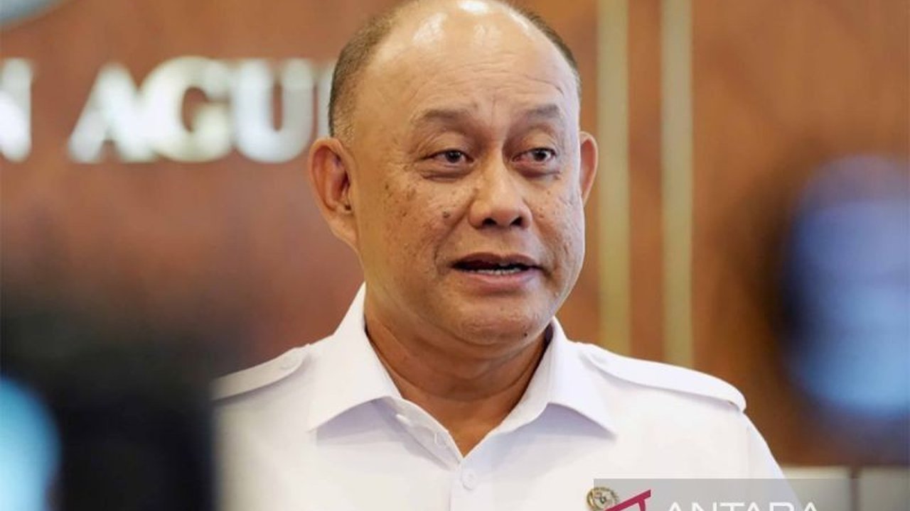Badan Gizi Nasional (BGN) resmi memberlakukan kebijakan kerja dari rumah (WFH) secara bergantian. Langkah ini diambil untuk memastikan layanan publik tetap prima sekaligus mendukung upaya penghematan BBM.