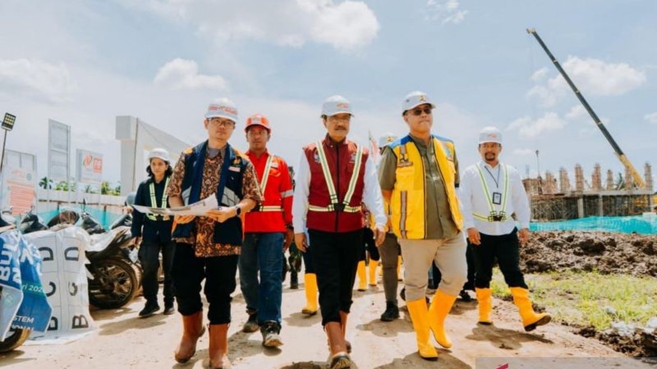 Kementerian Sosial menargetkan pembangunan Sekolah Rakyat permanen di Deli Serdang akan selesai Juli 2026, siap menampung ribuan siswa dengan fasilitas lengkap sebagai bagian dari program prioritas Presiden Prabowo Subianto.