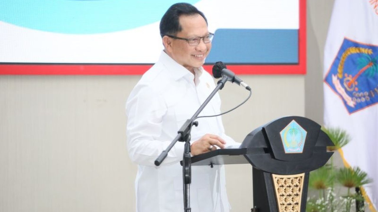 Mendagri Tito Karnavian mengajak pemerintah daerah di Sulawesi Utara untuk mengoptimalkan Program Prioritas Nasional, demi pembangunan berkelanjutan dan peningkatan kesejahteraan masyarakat.