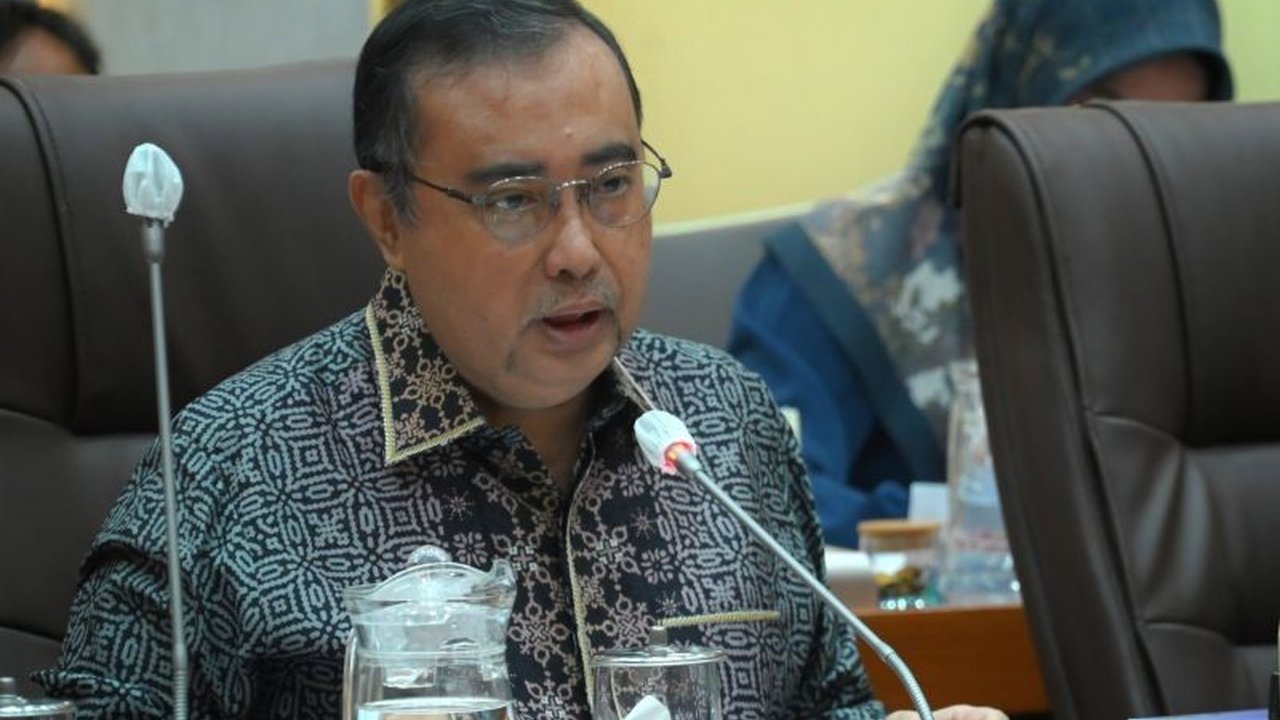 Merespons 5.626 kasus keracunan, Komisi IX DPR mengusulkan pengelolaan Makan Bergizi Gratis (MBG) diserahkan ke sekolah untuk jamin higienitas dan akuntabilitas.