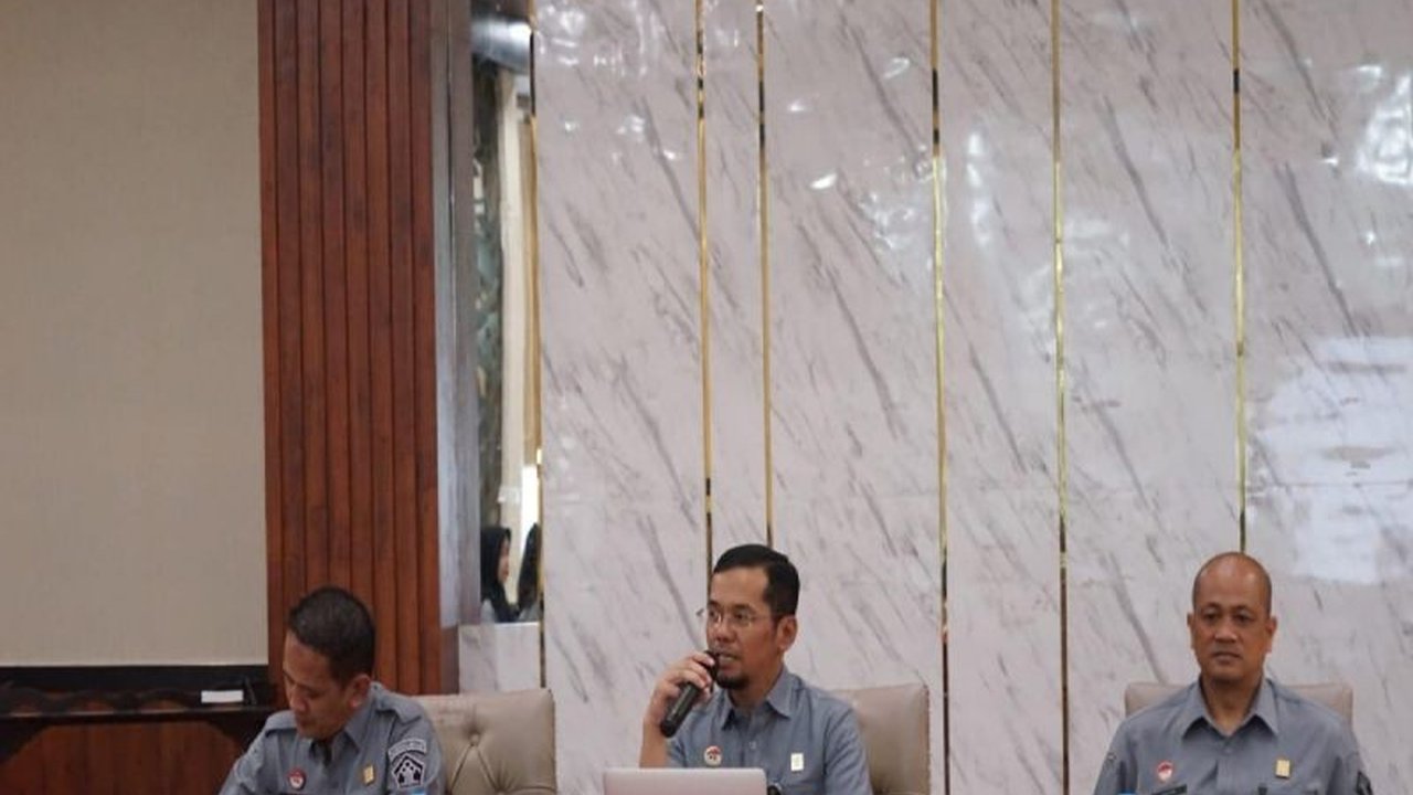 Kantor Wilayah Kemenkum Sulawesi Barat terus mengawasi dan memverifikasi pelaksanaan bantuan hukum tepat sasaran bagi masyarakat, memastikan anggaran negara digunakan secara akuntabel dan transparan.