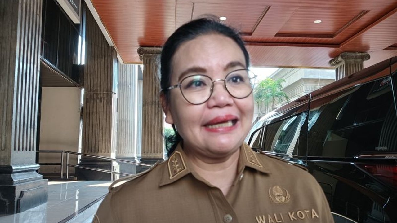 Pemerintah Kota Semarang belum menerapkan kebijakan WFH bagi ASN setiap Jumat, karena masih mengkaji dampak kebijakan WFH ASN Semarang terhadap penghematan energi dan pelayanan publik.