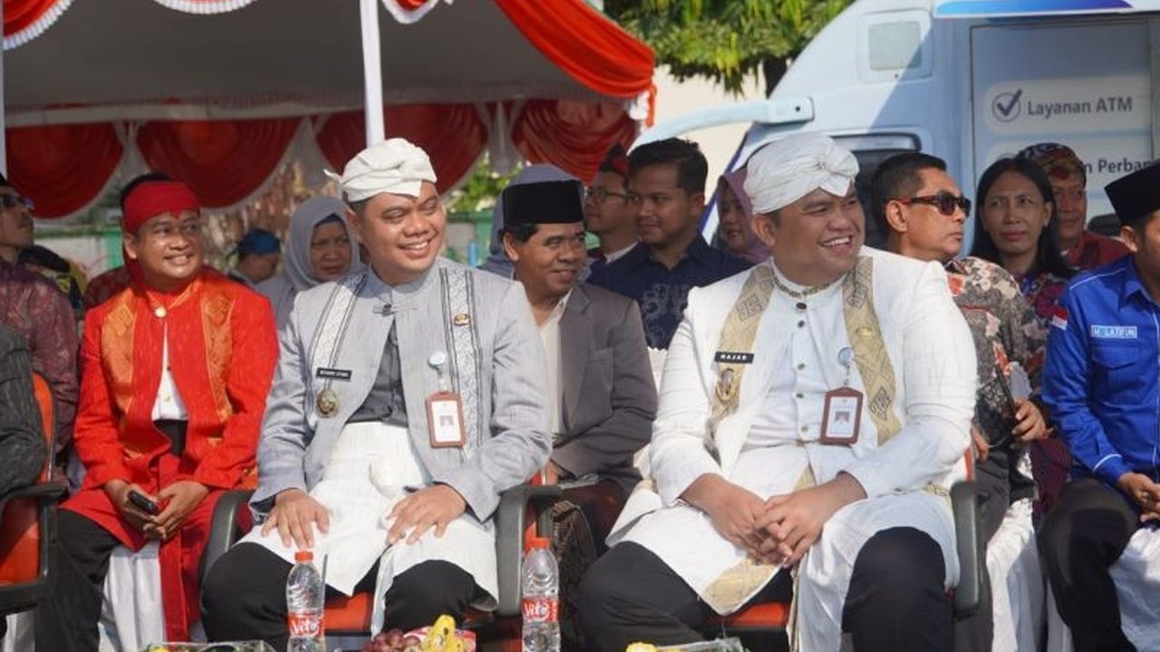 Kabupaten Jepara menunjukkan lonjakan pertumbuhan ekonomi signifikan hingga 5,91 persen pada tahun 2025, didukung oleh pembangunan infrastruktur masif dan investasi besar yang menciptakan lapangan kerja.