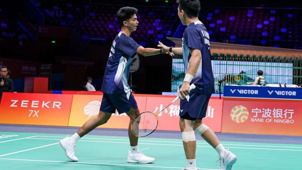 Dua wakil Indonesia, Fajar Alfian/Muhammad Shohibul Fikri dan Amallia Cahaya Pratiwi/Siti Fadia Silva Ramadhanti, akan menghadapi ujian berat di Semifinal BAC 2026 demi meraih tiket final.