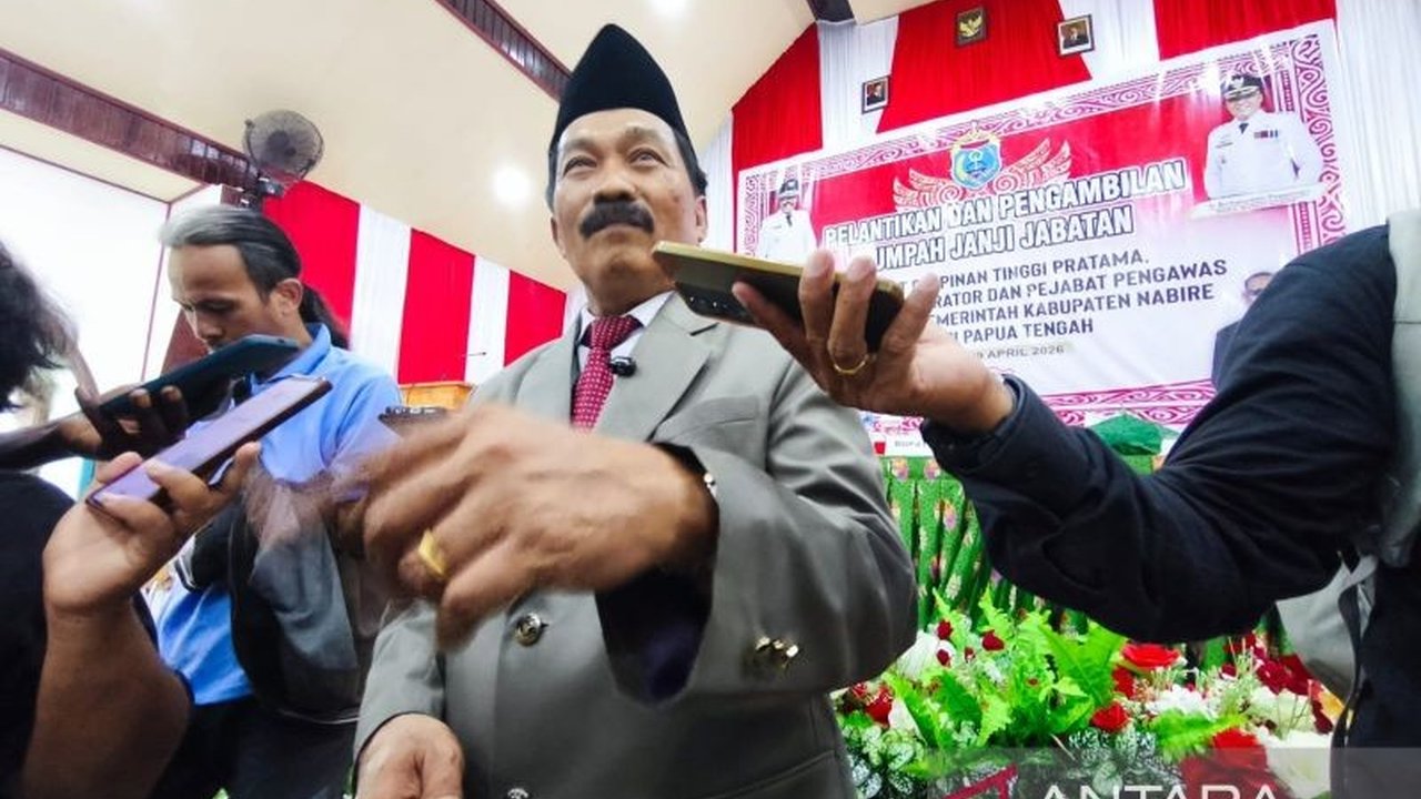 Pemkab Nabire memperketat pengawasan ASN Work From Home (WFH) demi memastikan kinerja optimal dan pelayanan publik tetap terjaga. Kebijakan ini juga bertujuan meningkatkan efektivitas serta efisiensi anggaran.