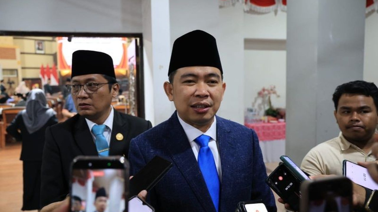 Bupati Jember Muhammad Fawait menyatakan dukungan penuh terhadap PP Tunas, regulasi penting untuk perlindungan anak digital, dan siap siapkan aturan turunannya demi masa depan generasi muda.