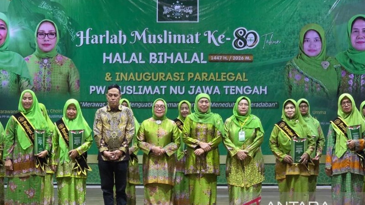 Pengukuhan 400 Paralegal Muslimat NU Jateng: Perkuat Peran Sosial dan Hukum di Akar Rumput
