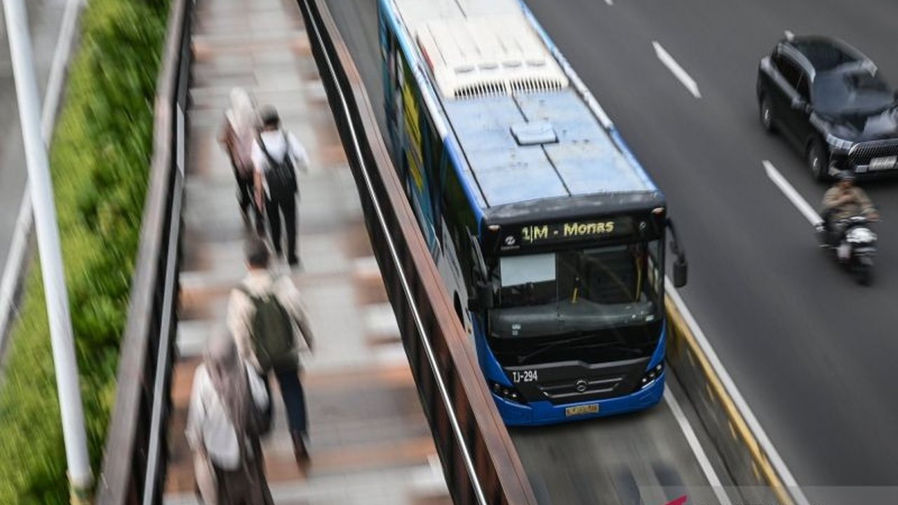 Transjakarta rute 6D mengalami perubahan signifikan mulai hari ini, 11 April 2026. Cari tahu detail rute baru dan alternatif pemberhentian Menara Mandiri di sini.