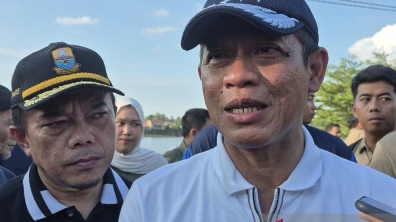 Menteri Lingkungan Hidup Hanif Faisol Nurofiq mendesak pemerintah daerah untuk mengaktifkan kembali Masyarakat Peduli Api (MPA) guna meminimalisir kasus kebakaran hutan dan lahan (Karhutla) di tengah ancaman El Nino 2026.