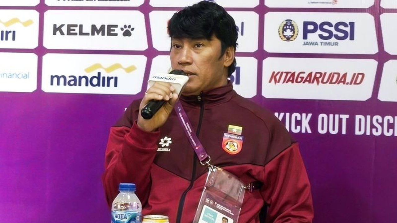 Pelatih Myanmar Kyaw Zaw Ya menegaskan timnya fokus pada peningkatan kualitas pemain muda di Piala AFF U-17 2026 di Jawa Timur, menjadikan turnamen ini ajang penting pembinaan jangka panjang yang menarik untuk disimak.